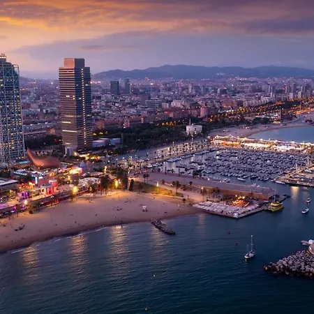 Penthouse With Rooftop In The Barceloneta - Barcelona