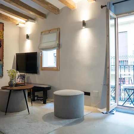 Penthouse With Rooftop In The Barceloneta - *