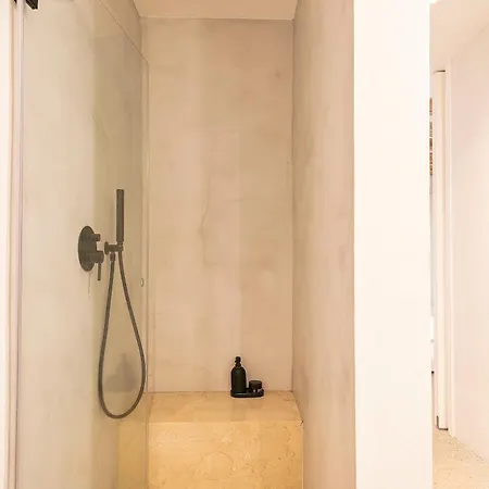 Penthouse With Rooftop In The Barceloneta -